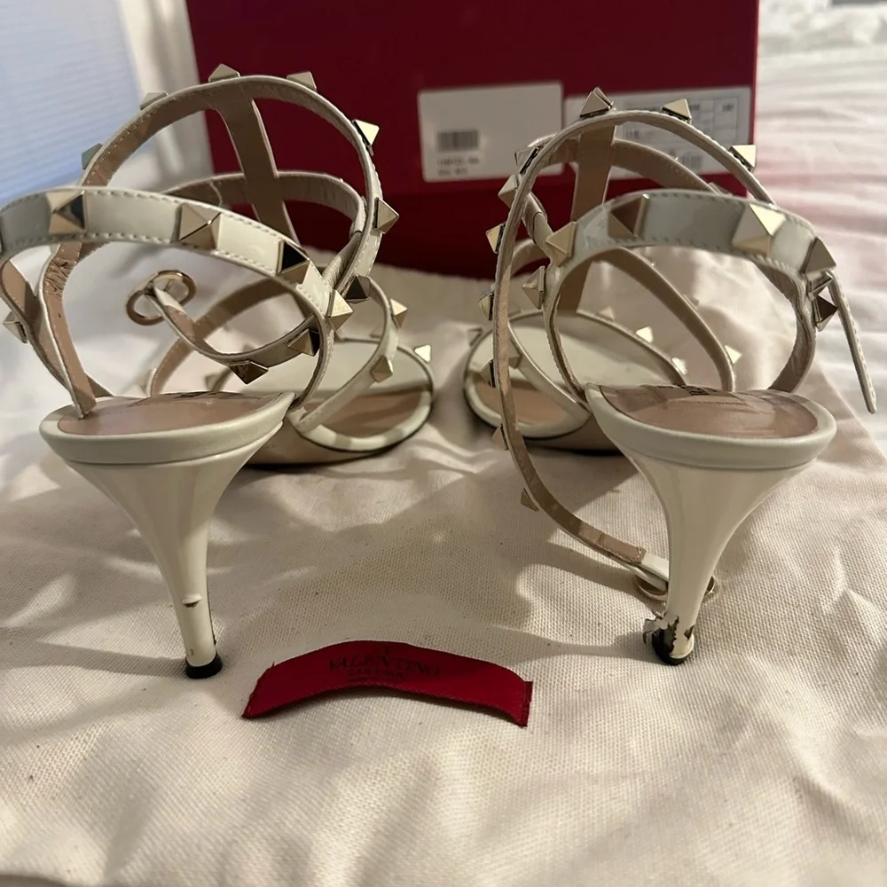 Valentino Garavani Rockstud Leather Heels Sandals Size EU 38.5 (Approx. US 8.5) - Picture 5 of 10